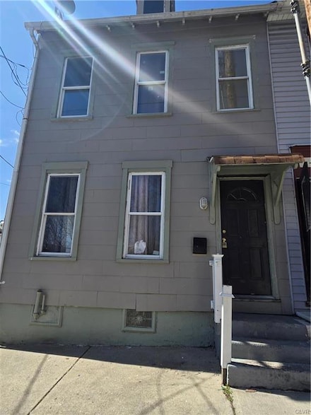 434 N Hall St, Allentown, PA 18102