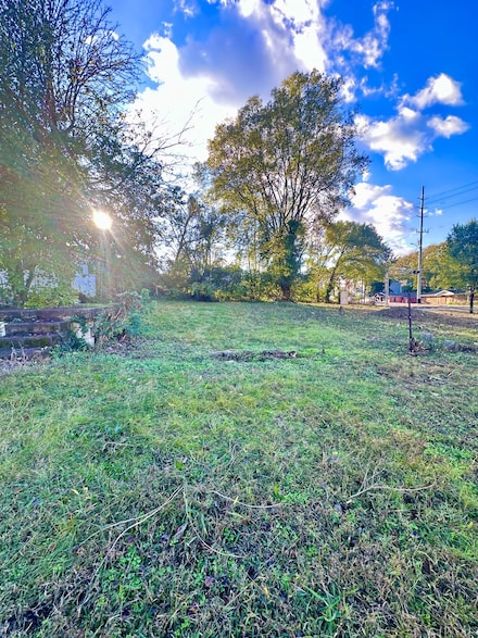 819 21st Ave N, Nashville, TN 37208