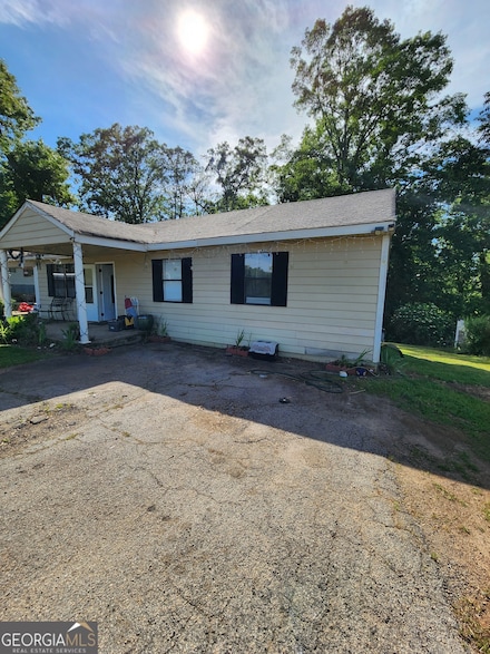 105 Bennett Dr, Gainesville, GA 30501