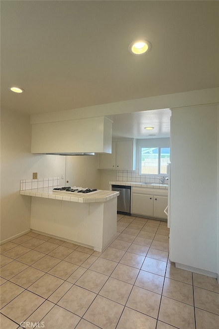 6952 Sandburg Dr, Buena Park, CA 90620