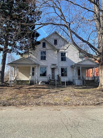 1028 Oak St, Flint, MI 48503
