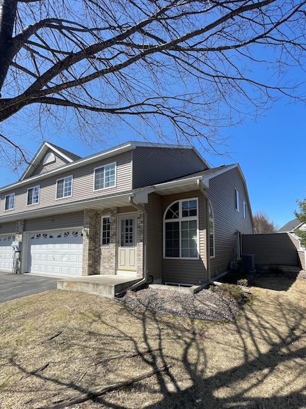 11269 16th St NE, Saint Michael, MN 55376