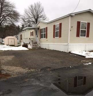 49 Bell Dr, Salem, NH 03079