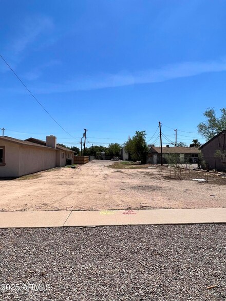 5955 W Glenn Dr Unit 6, Glendale, AZ 85301