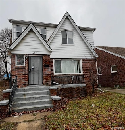 15237 Rochelle St, Detroit, MI 48205