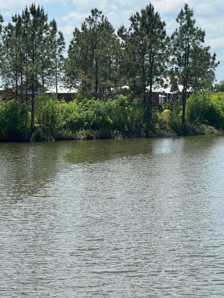 8 Paddle Point, Lumberton, MS 39455