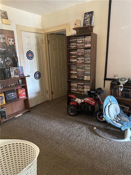 5844 Park Ave, Kansas City, MO 64130