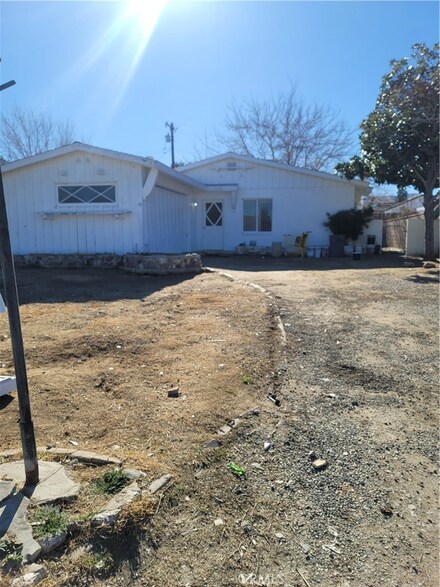 7332 E Avenue u3, Littlerock, CA 93543