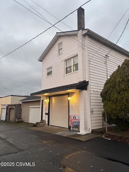 145 S Lemon St, Mount Carmel, PA 17851