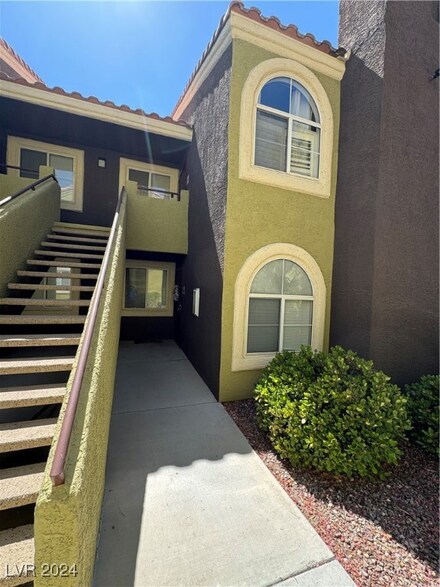 7950 W Flamingo Rd Unit 1046, Las Vegas, NV 89147