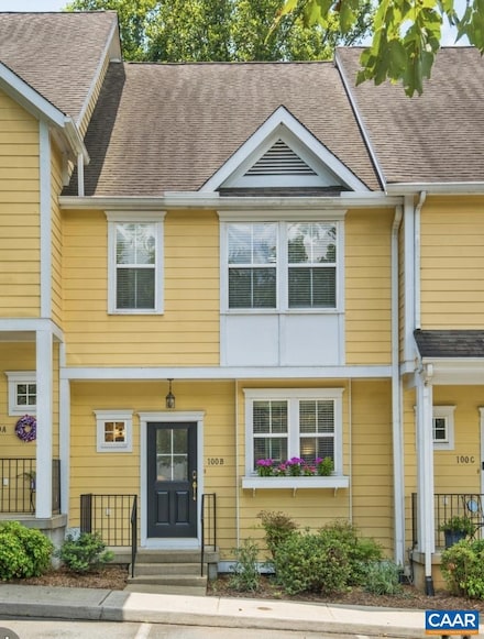 100 Melbourne Park Cir Unit B, Charlottesville, VA 22901
