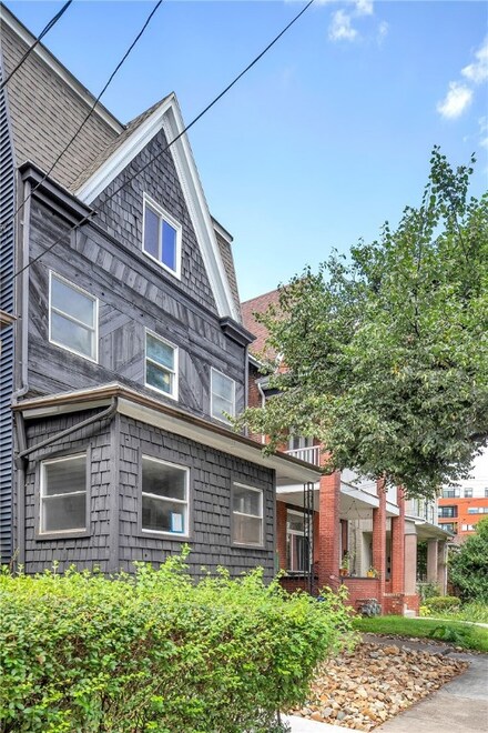 220 Emerson St, Pittsburgh, PA 15206