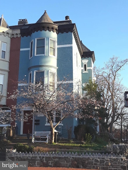 401 E St NE Unit 1, Washington, DC 20002