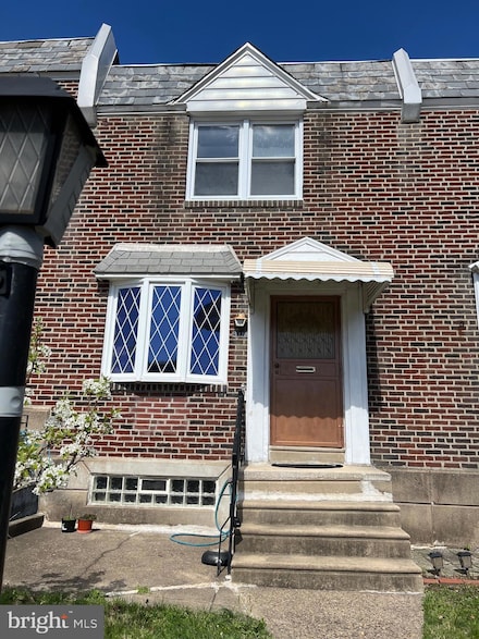 5810 Newtown Ave, Philadelphia, PA 19120