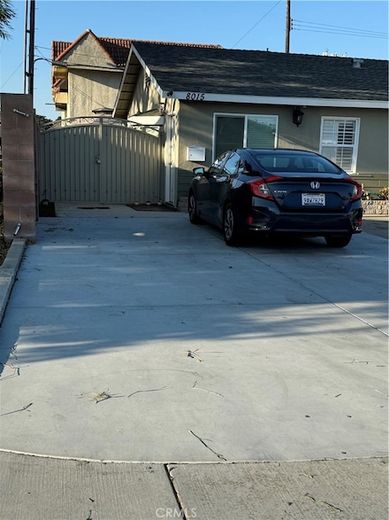 8015 Sterling Dr, Huntington Beach, CA 92646