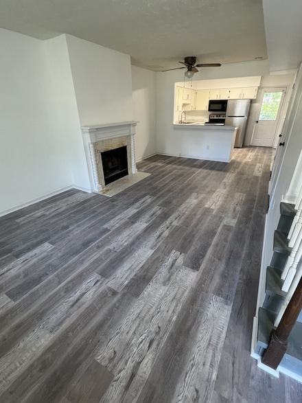 733 Lake Terrace Dr, Nashville, TN 37217