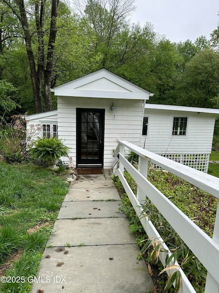 999 Lake Ave, Greenwich, CT 06831