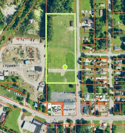 900 S Roberts St, Jackson, MI 49203