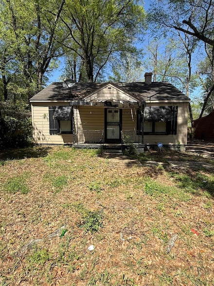 1880 Whitney Ave, Memphis, TN 38127