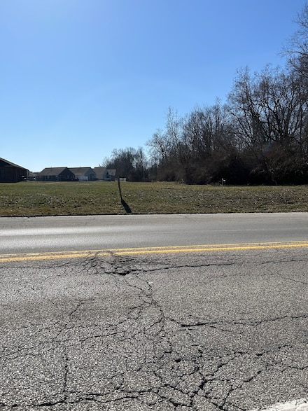 1260 Lincoln Park Blvd, Greenwood, IN 46142