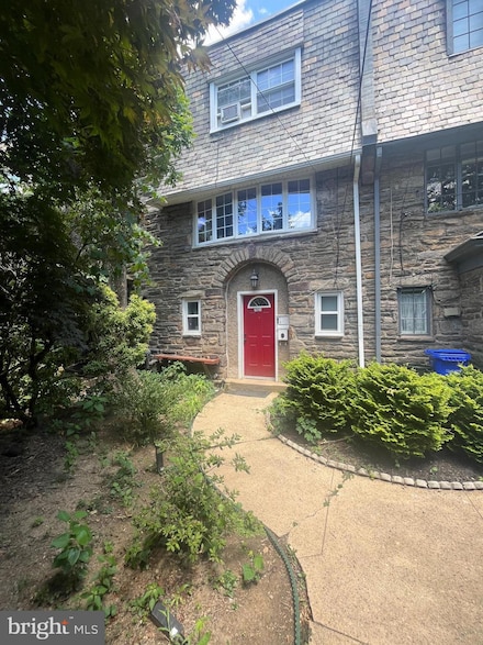 7821 Spring Ave Unit 11, Elkins Park, PA 19027