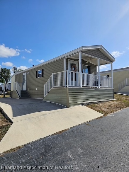 12 Sailfish Dr, Sebring, FL 33875