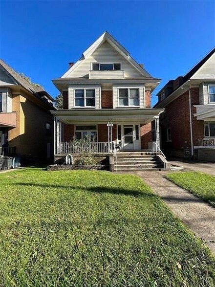 151 Kendall Ave, Pittsburgh, PA 15202