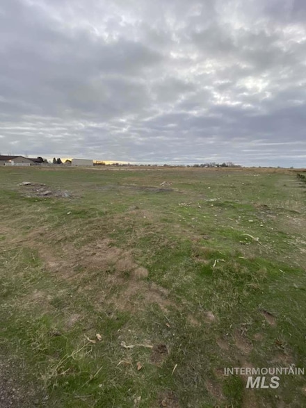 3825 N 2456 E, Filer, ID 83328