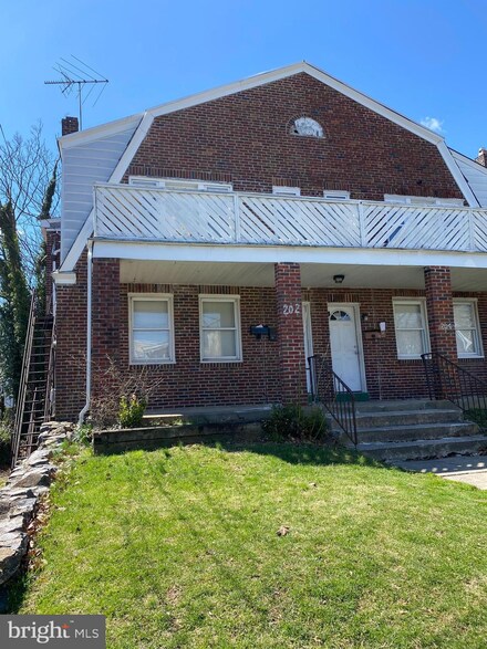 202 W 35th St, Wilmington, DE 19802