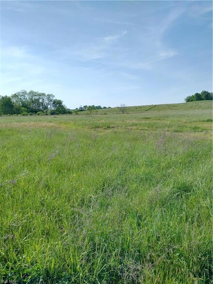 0 C R 5 Unit 4378847, Adena, OH 43901