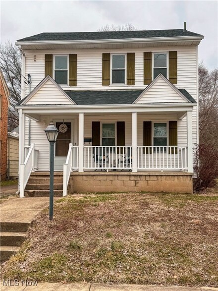 1605 24th St, Parkersburg, WV 26101