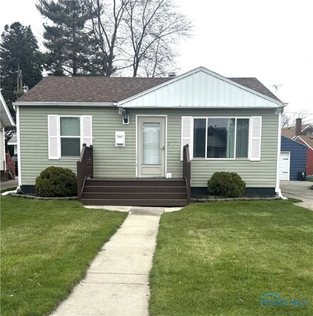 2547 108th St, Toledo, OH 43611