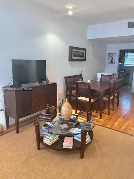 1330 Drexel Ave Unit 205, Miami Beach, FL 33139