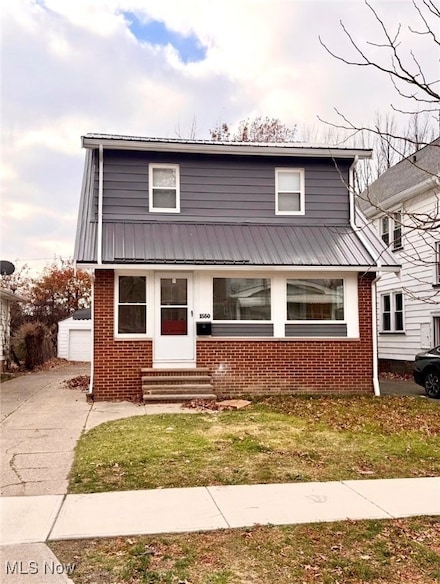 1550 E 172nd St, Cleveland, OH 44110