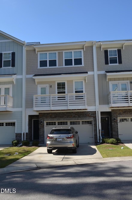 1126 Finch Ct, Apex, NC 27502