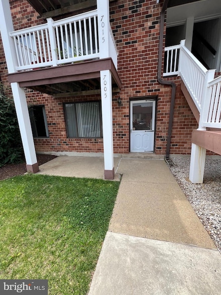 7005 Hilltop Dr Unit 175, Brookhaven, PA 19015
