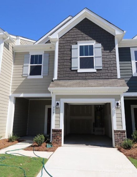 779 Earhart St NW, Concord, NC 28025