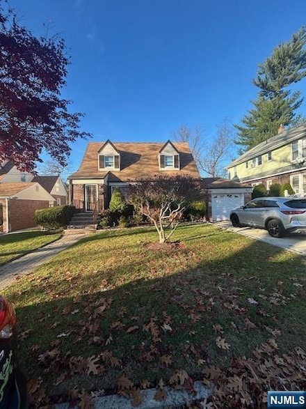 55 Hamilton Rd, Teaneck, NJ 07666