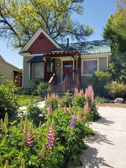 314 N 6th St, Manhattan, MT 59741