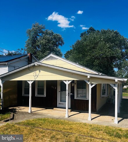512 6th St, Roebling, NJ 08554