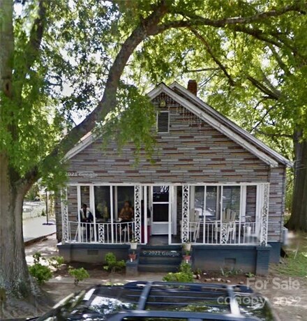 100 White Oak St, Chester, SC 29706