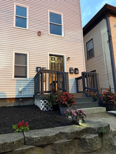 62 Sheridan St, Fitchburg, MA 01420