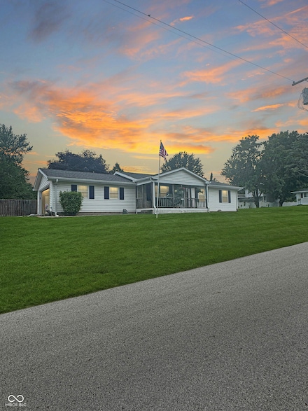 102 Doe Creek Dr, Cloverdale, IN 46120