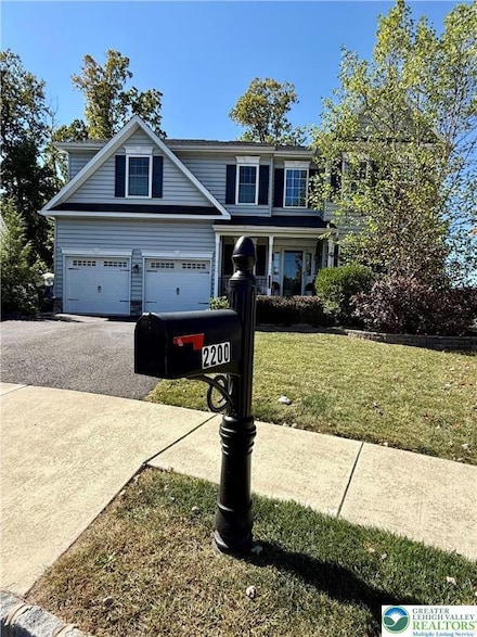 2200 Woodland Ct, Pennsburg, PA 18073