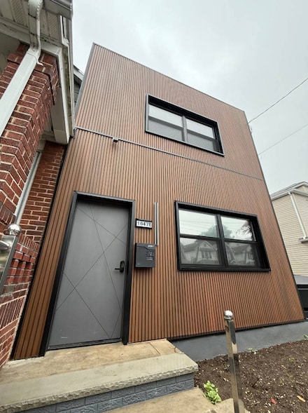 1647 E 48th St, Brooklyn, NY 11234