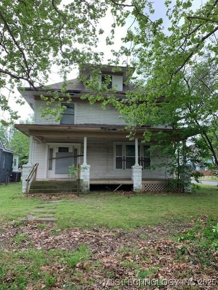 1601 Hayes St, Muskogee, OK 74403