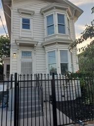 1537 9th St, Oakland, CA 94607
