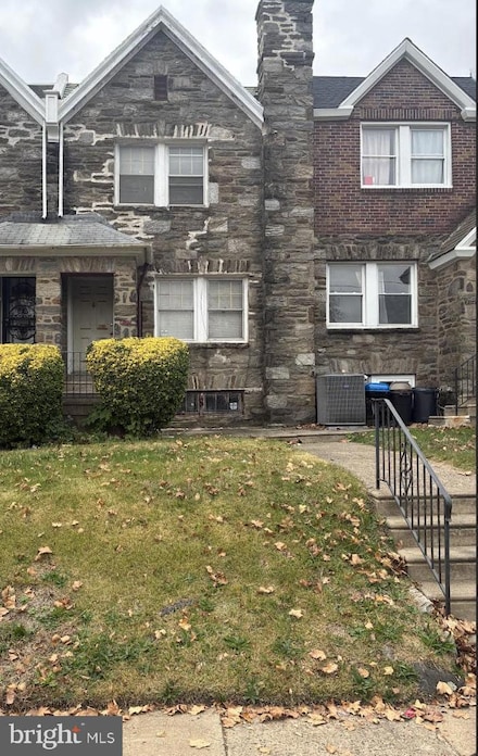 2114 W Cheltenham Ave, Philadelphia, PA 19138