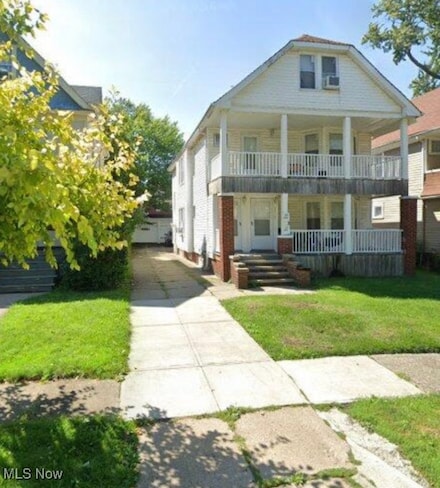 3516 W 100th St, Cleveland, OH 44111