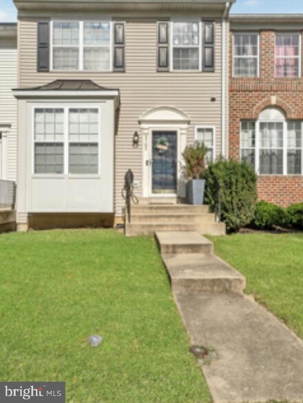 9703 Quiet Brook Ln, Clinton, MD 20735